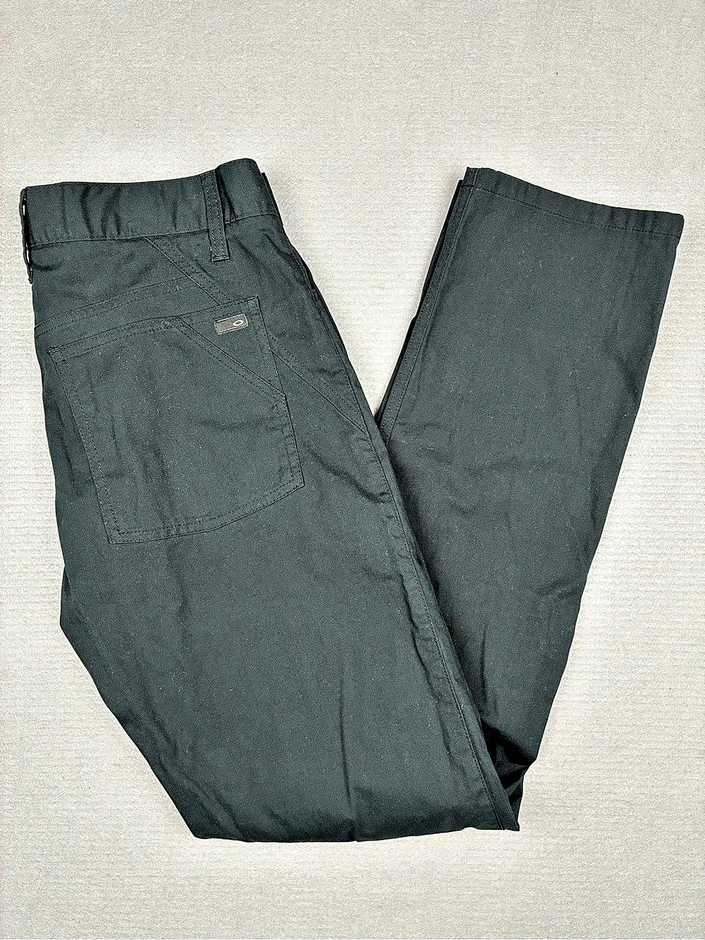 Oakley Mens 33x32 Slim Straight Fit Black Pants, Casual , Golf